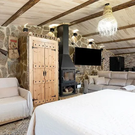 Loft Abanderao Piscina Y Jacuzzi Tatil Evi