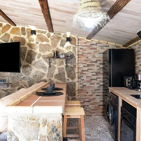 Loft Abanderao Piscina Y Jacuzzi Tatil Evi